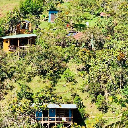 La Casa De Loto Retreat Guatapé Exteriér fotografie
